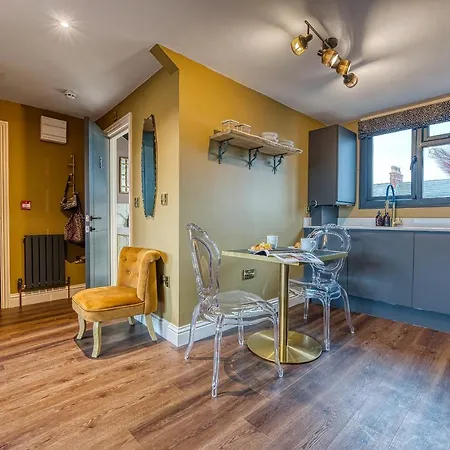 Charlies Cave - A Perfect Hideaway. Apartamento Whitby