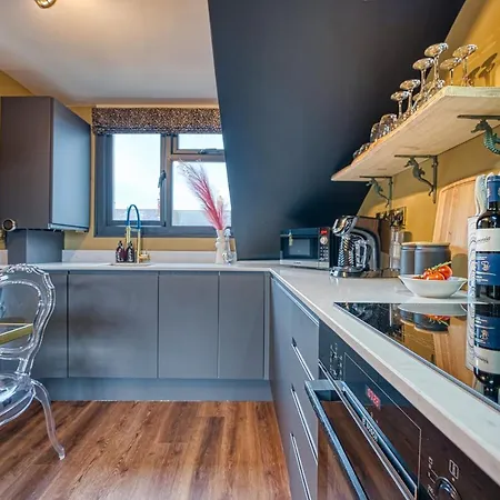 Apartamento Charlies Cave - A Perfect Hideaway. *